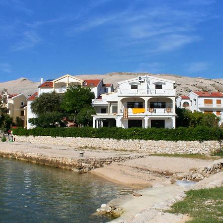 Apartments And Rooms By The Sea Pag - 3152 Pag Town Kültér fotó